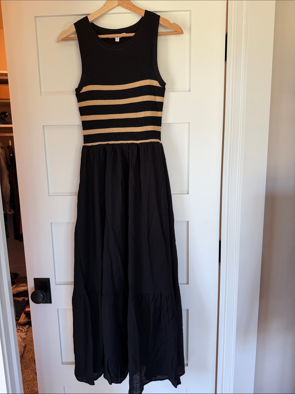 Zoe and Claire Striped Knit Bodice Black Maxi Dress - size M